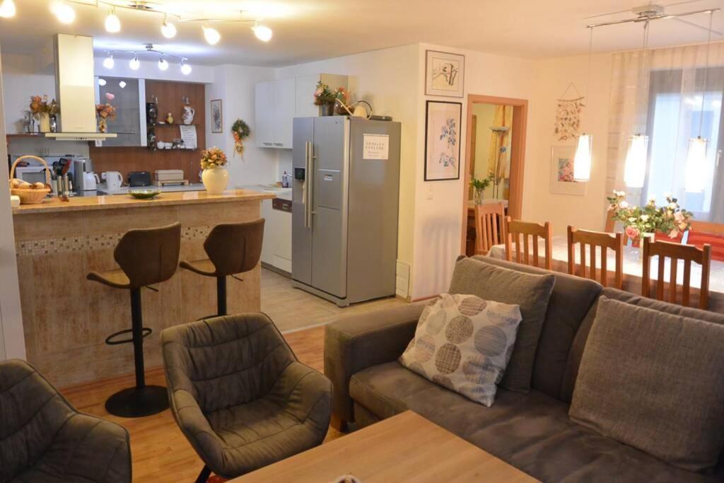 Beste Lage Im Zentrum Und Am Hofgarten 150Qm Mit Klima, 2Xbalkon, Aufzug, Familienfreundlich Bayreuth Exterior foto